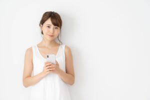 親友との恋バナが盛り上がる！LINE占いで友情も深まる女子会アイデア