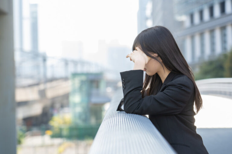 【女性必見】気になる彼との距離を縮める魔法のテクニック大公開!